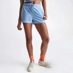 Women's Juicy Couture OG Bling Shorts Freesia - 11000937 430 -Nike Store 11000937 430 M4