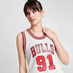 Women's Mitchell And Ness Chicago Bulls NBA Dennis Rodman Hardwood Classics Swingman Jersey Off White - 5052CBU9 250 -Nike Store 5052CBU9 250 M5