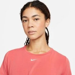 Women's Nike Dri-FIT One Luxe Twist Standard Fit Short-Sleeve Shirt Adobe/Reflective Silver - DD4921 655 -Nike Store DD4921 655 M4