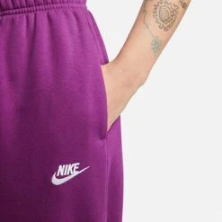 Women's Nike Sportswear Club Fleece Mid-Rise Oversized Sweatpants Viotech/White - DQ5800 503 -Nike Store DQ5800 503 M4