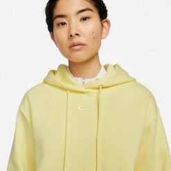 Women's Nike Sportswear Phoenix Fleece Oversized Pullover Hoodie Lemon Chiffon/Sail - DQ5860 706 11 Women's Nike Sportswear Phoenix Fleece Oversized Pullover Hoodie Lemon Chiffon/Sail - DQ5860 706 -Nike Store DQ5860 706 M4