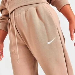 Women's Nike Sportswear Phoenix Fleece Oversized High-Waist Jogger Pants Hemp/Sail - DQ5887 200 12 Women's Nike Sportswear Phoenix Fleece Oversized High-Waist Jogger Pants Hemp/Sail - DQ5887 200 -Nike Store DQ5887 200 M5