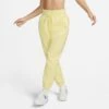 Women's Nike Sportswear Phoenix Fleece Oversized High-Waist Jogger Pants Lemon Chiffon/Sail - DQ5887 706 2 Women's Nike Sportswear Phoenix Fleece Oversized High-Waist Jogger Pants Lemon Chiffon/Sail - DQ5887 706 -Nike Store DQ5887 706 M1