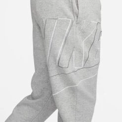 Nike Club Fleece+ Futura Logo Fleece Sweatpants Dark Grey Heather - DX0547 063 -Nike Store DX0547 063 M4