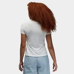 Nike Women's Jordan Slim Fit T-Shirt Sail - DZ3217 100 9 Nike Women's Jordan Slim Fit T-Shirt Sail - DZ3217 100 -Nike Store DZ3217 100 M3