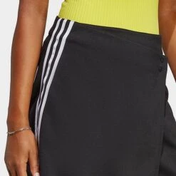 Women's Adidas Originals Adicolor Classics 3-Stripes Short Wrapping Skirt Black - IC5475 001 -Nike Store IC5475 001 M5