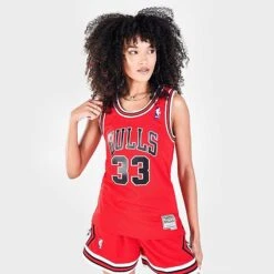 Women's Mitchell & Ness Chicago Bulls NBA Scottie Pippen Hardwood Classics 1997-98 Swingman Jersey Red - JEL18120 RED -Nike Store JEL18120 RED M3