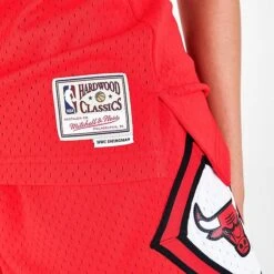 Women's Mitchell & Ness Chicago Bulls NBA Scottie Pippen Hardwood Classics 1997-98 Swingman Jersey Red - JEL18120 RED -Nike Store JEL18120 RED M6
