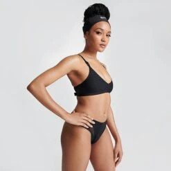 Women's Nike Swim Mesh Top Black - NESSD256 001 -Nike Store NESSD256 001 M3