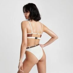 Women's Nike Swim High-Waist Bag Bottoms Coconut Milk - NESSD257 121 -Nike Store NESSD257 121 M4