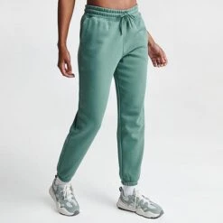 Women's The North Face Half Dome Fleece Jogger Pants Dark Sage - NF0A7UPL 301 10 Women's The North Face Half Dome Fleece Jogger Pants Dark Sage - NF0A7UPL 301 -Nike Store NF0A7UPL 301 M3