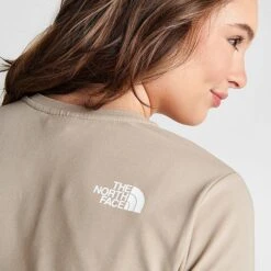 Women's The North Face Graphic Cropped T-Shirt Flax - NF0A859C 251 -Nike Store NF0A859C 251 M6