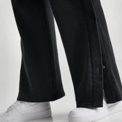 Women's FLETCHER X Supply & Demand Wide Flare Pants Acid Black - SUW16467 090 -Nike Store SUW16467 090 M5