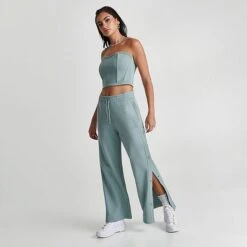 Women's FLETCHER X Supply & Demand Wide Flare Pants Chinois Green - SUW16467 610 -Nike Store SUW16467 610 M3